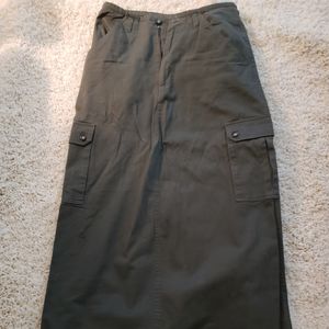 Cargo style with side pockets maxi skirt